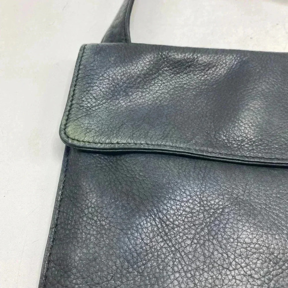 Sven Berkeley USA leather front flap crossbody purse - Picture 7 of 8